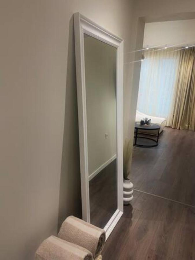 New Luxury Furnished Apartment - Beach, Varna Center & Fast Wi-Fi Exterior photo
