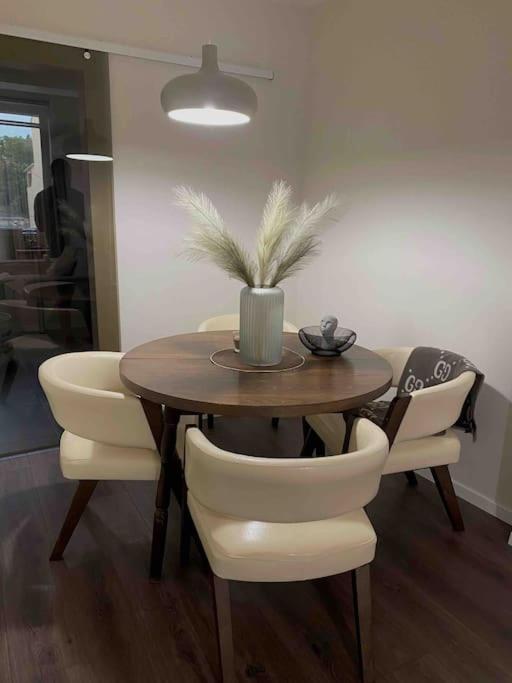 New Luxury Furnished Apartment - Beach, Varna Center & Fast Wi-Fi Exterior photo